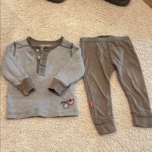 Striped Long Sleeve Shirt and Pants Set 12 months